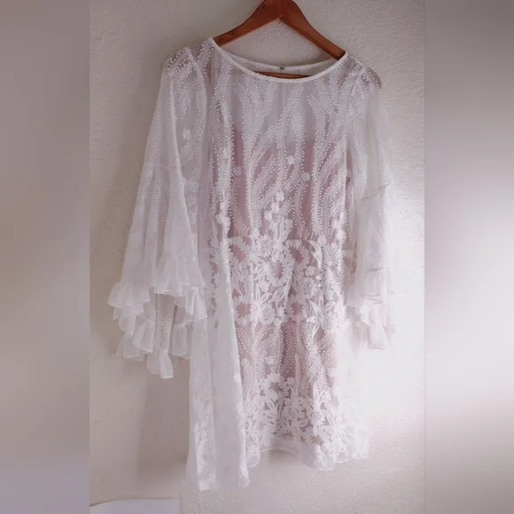 Badgley Mischka Soft White Sheer Lace Mini Dress With Nude Dress Slip - Picture 3 of 8